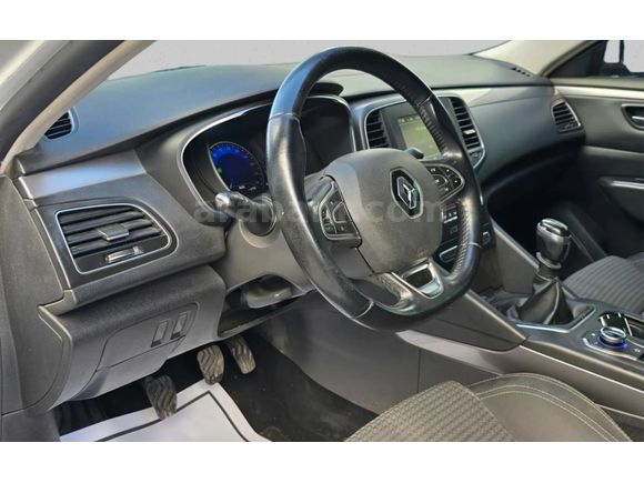 BYD-TOYOTA ONATÇADAN 2016 RENAULT TALİSMAN 1.5DCİ TOUCH 110PS MT
