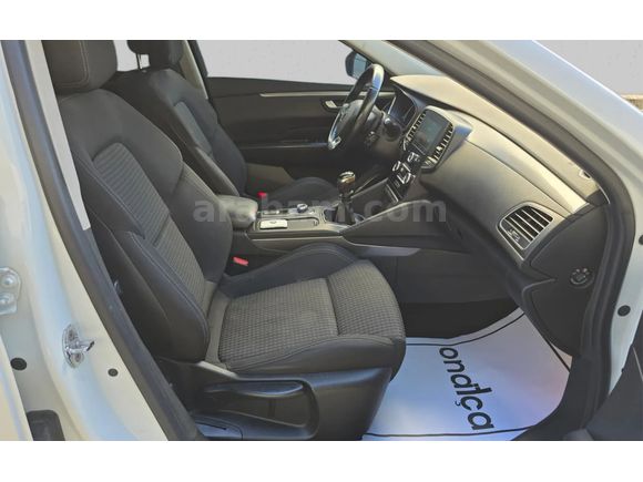 BYD-TOYOTA ONATÇADAN 2016 RENAULT TALİSMAN 1.5DCİ TOUCH 110PS MT