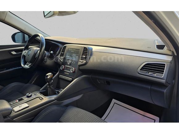 BYD-TOYOTA ONATÇADAN 2016 RENAULT TALİSMAN 1.5DCİ TOUCH 110PS MT