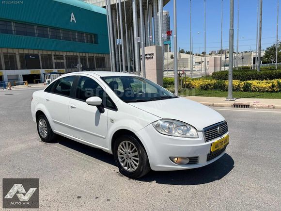 AUTO VIA'DAN DÜŞÜK KM DİZEL FİAT LİNEA