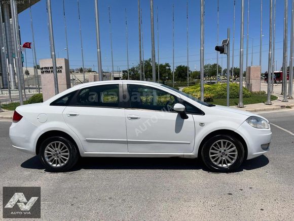 AUTO VIA'DAN DÜŞÜK KM DİZEL FİAT LİNEA