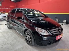 2009 MERCEDES B 150 OTOMATİK MAKYAJLI KASA BOYUT SİYAH * 147 BİN KM*