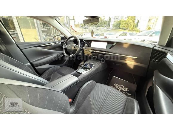 YAĞIZ AUTODAN 2023 Ds4 1.5 dizel 75 bin km