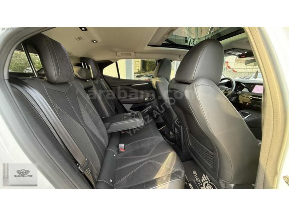 YAĞIZ AUTODAN 2023 Ds4 1.5 dizel 75 bin km
