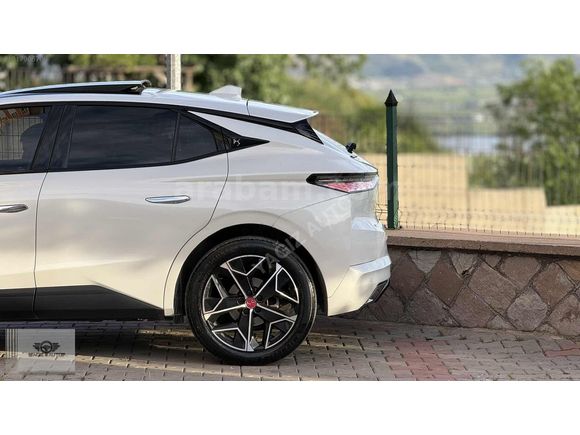 YAĞIZ AUTODAN 2023 Ds4 1.5 dizel 75 bin km