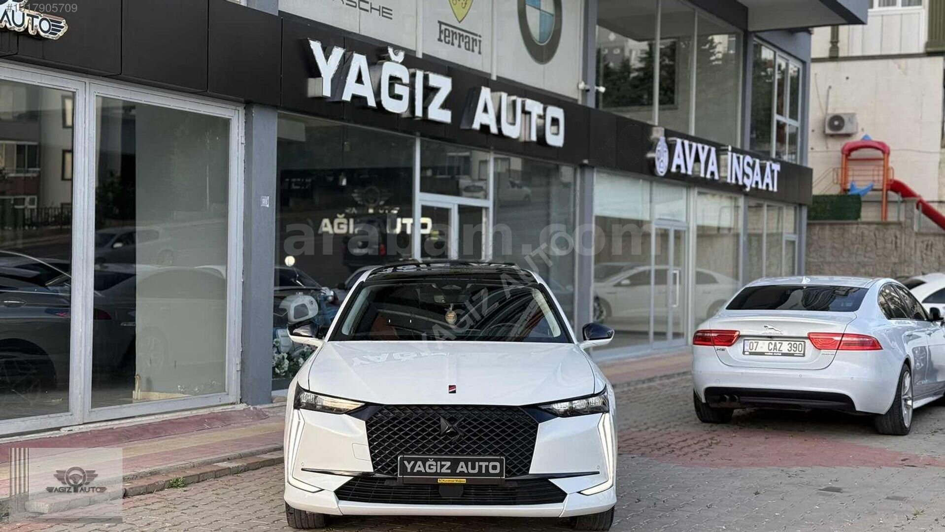 YAĞIZ AUTODAN 2023 Ds4 1.5 dizel 75 bin km 2