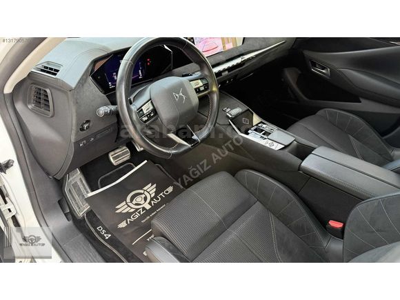 YAĞIZ AUTODAN 2023 Ds4 1.5 dizel 75 bin km