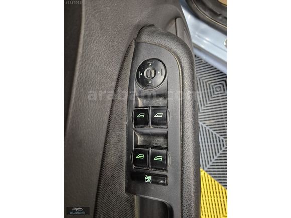 CEYLAN OTOMOTİV'DEN OTOMATİK LPG'Lİ GHİA SIFIR MOTOR FOCUS