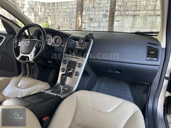 TR DE TEK ! DEĞİŞENSİZ - BOYASIZ - 2011 XC60 - 192.000 KM DE