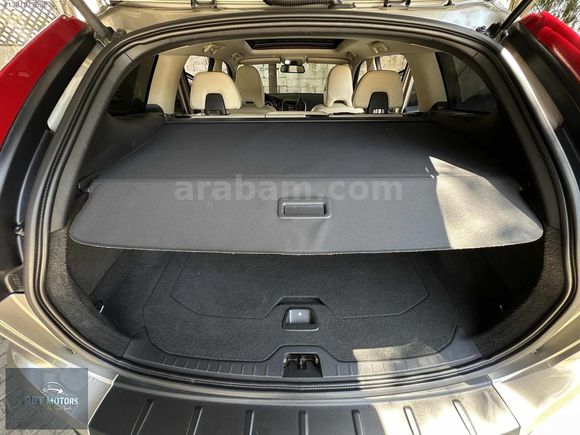 TR DE TEK ! DEĞİŞENSİZ - BOYASIZ - 2011 XC60 - 192.000 KM DE