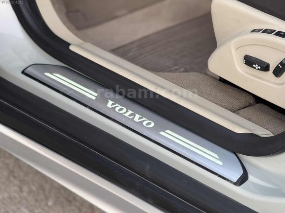 2012 VOLVO XC60 2.0 D4 R-DESİGN 220.000 KM