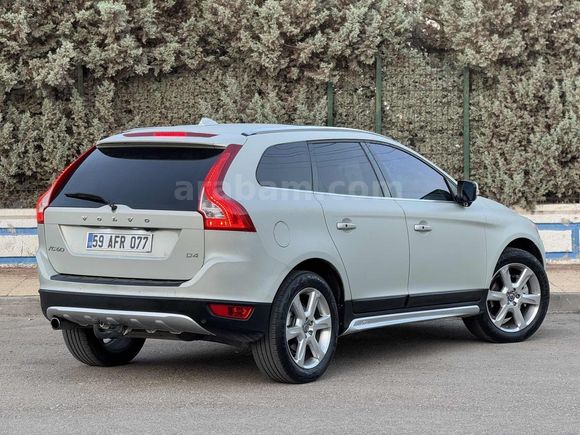 2012 VOLVO XC60 2.0 D4 R-DESİGN 220.000 KM