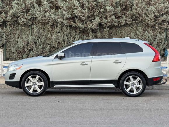 2012 VOLVO XC60 2.0 D4 R-DESİGN 220.000 KM