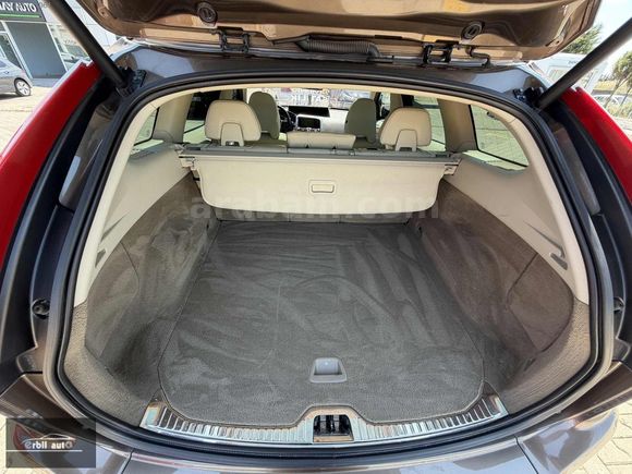 VOLVO XC60 2.0 D4 ADVANCE+DRİVER SUPPORT+PREMİUM PAKET HATASIZ