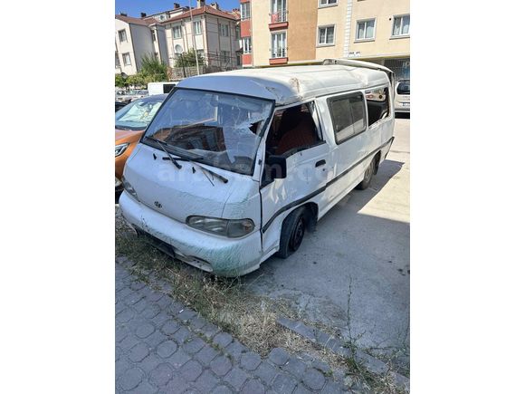 Sahibinden Hyundai H 100 2.5 D Camlıvan 2000 Model 