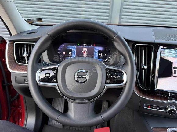 -CAN ARAS- 2023 VOLVO XC60 B4 PLUS DARK 2.0 DİZEL HATASIZ