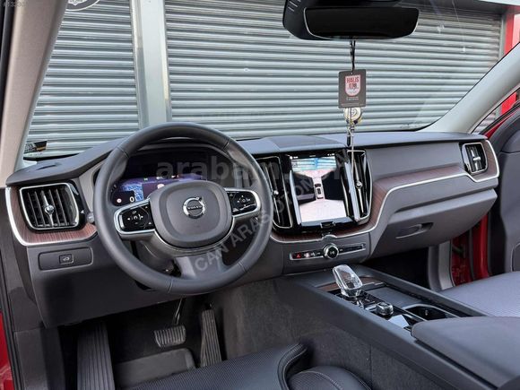 -CAN ARAS- 2023 VOLVO XC60 B4 PLUS DARK 2.0 DİZEL HATASIZ