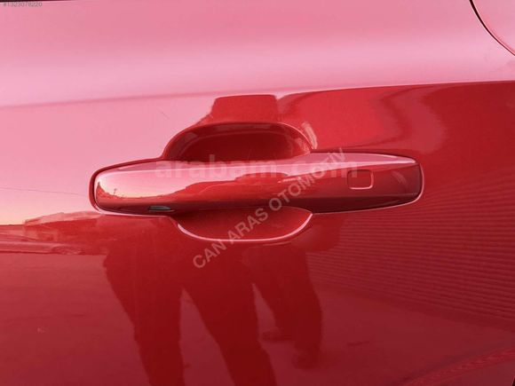 -CAN ARAS- 2023 VOLVO XC60 B4 PLUS DARK 2.0 DİZEL HATASIZ