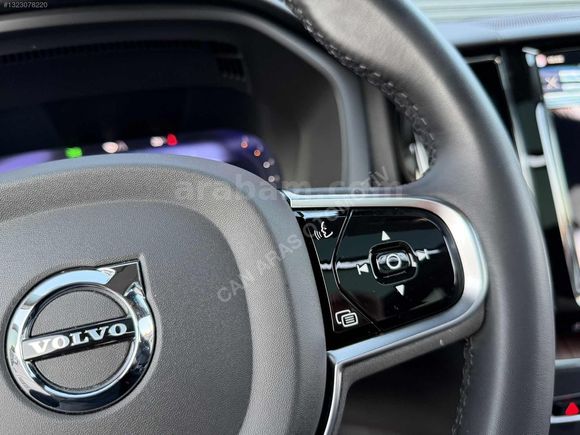 -CAN ARAS- 2023 VOLVO XC60 B4 PLUS DARK 2.0 DİZEL HATASIZ