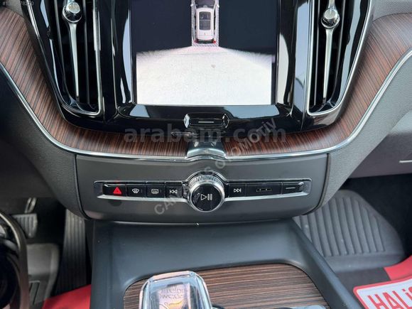 -CAN ARAS- 2023 VOLVO XC60 B4 PLUS DARK 2.0 DİZEL HATASIZ