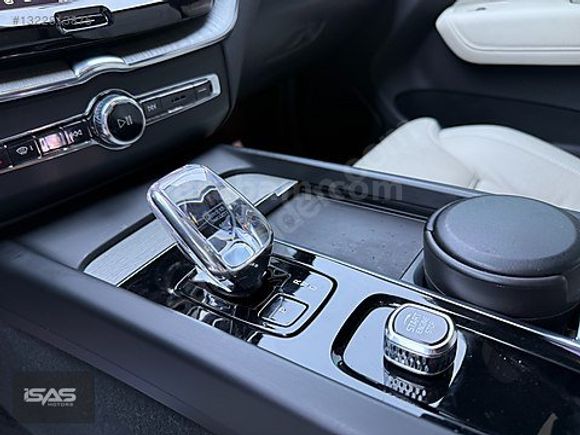 İSAS-2025 VOLVO XC60 PLUS DARK-BOYASIZ-HARMAN-KEYLES-4KLTK ISITM
