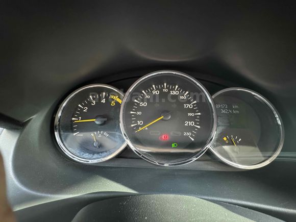 Sahibinden Renault Megane 1.5 dCi Privilege 2010 Model 