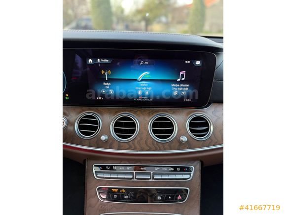 ZENGİN MOTORS'DAN 2022 E 200 D EXCLUSİVE HATASIZ BOYASIZ