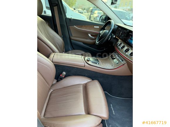 ZENGİN MOTORS'DAN 2022 E 200 D EXCLUSİVE HATASIZ BOYASIZ