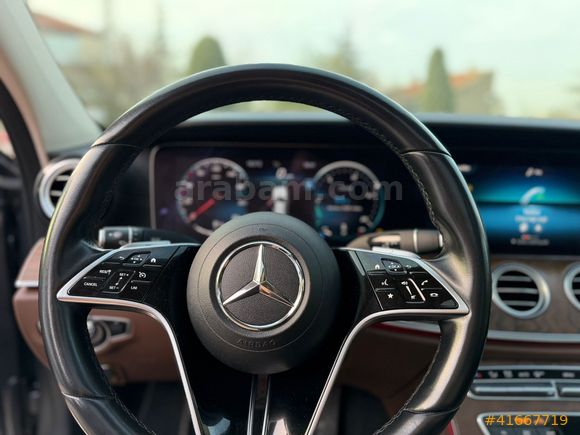 ZENGİN MOTORS'DAN 2022 E 200 D EXCLUSİVE HATASIZ BOYASIZ