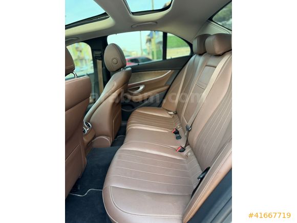 ZENGİN MOTORS'DAN 2022 E 200 D EXCLUSİVE HATASIZ BOYASIZ