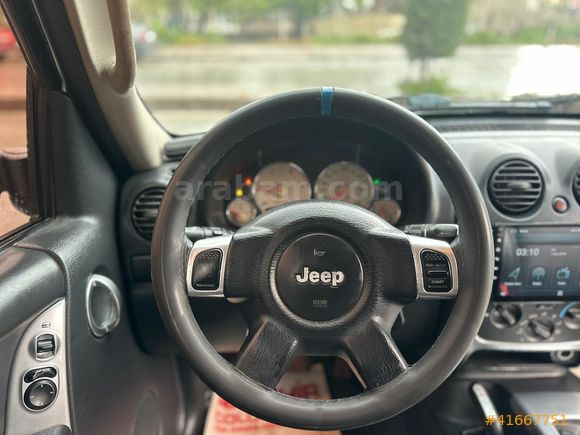 ZENGİN MOTORS'DAN 2003 JEEP CHEROKEE 2.8 CRD LİMİTED DEĞİŞENSİZ
