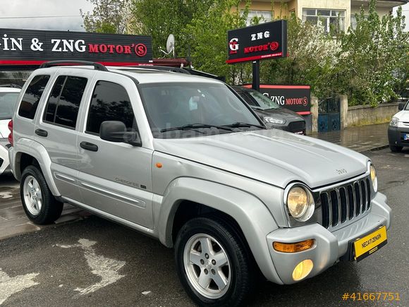 ZENGİN MOTORS'DAN 2003 JEEP CHEROKEE 2.8 CRD LİMİTED DEĞİŞENSİZ