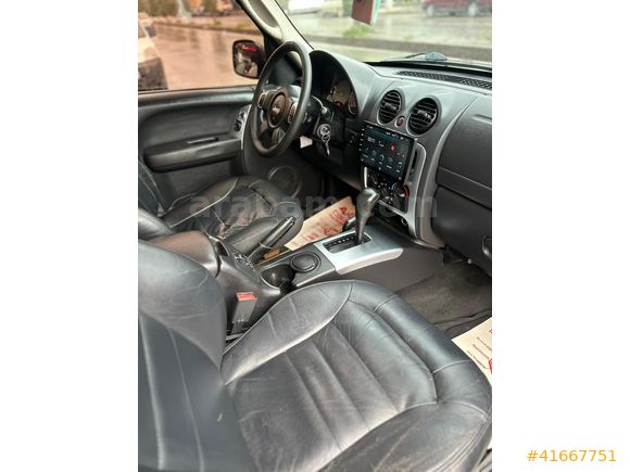 ZENGİN MOTORS'DAN 2003 JEEP CHEROKEE 2.8 CRD LİMİTED DEĞİŞENSİZ
