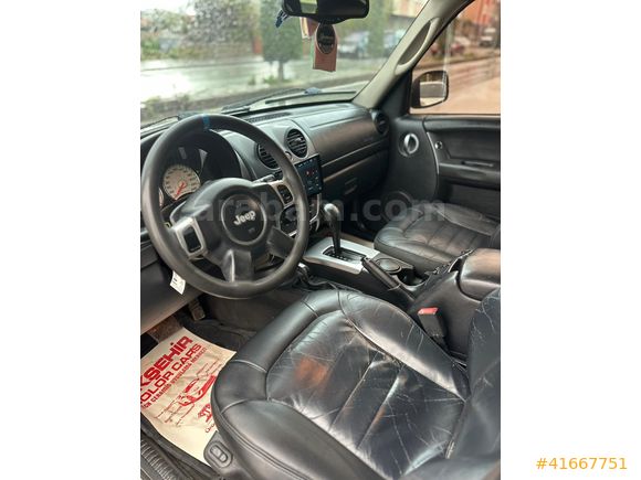 ZENGİN MOTORS'DAN 2003 JEEP CHEROKEE 2.8 CRD LİMİTED DEĞİŞENSİZ