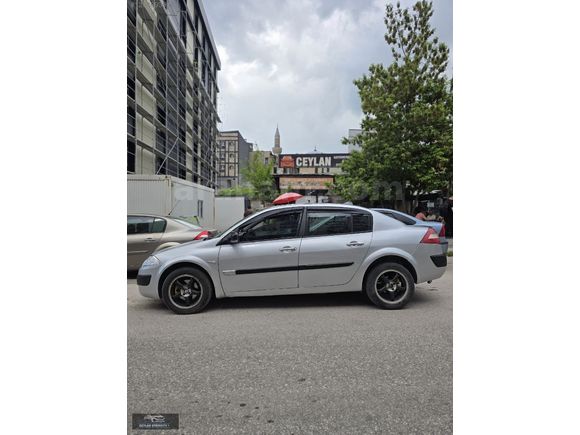CEYLAN OTOMOTİV'DEN MASRAFSIZ TERTEMİZ FULL PAKET MEGANE2