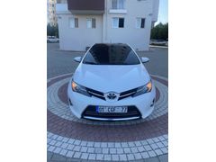 Sahibinden Toyota Auris 1.4 D-4D Premium 2013 Model 