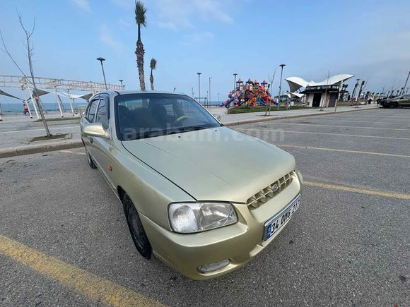 Sahibinden Hyundai Accent 1.5 1.5i GLS 2000 Model 