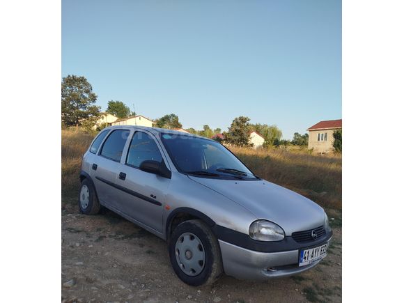 Sahibinden Opel Corsa 1.4 GLS 2000 Model  234.000 km Gri