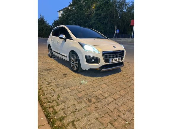 SAHİBİNDEN Hatasız 3008 Bej döşeme
