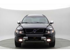 GALERİ GÜÇLÜ'DEN VOLVO XC90 HATASIZ BOYASIZ 200HP YENİ NESİL