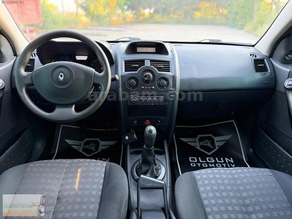 OLGUN'dan 2010 RENAULT MEGANE 1.6 16V BAKIMLI HESAPLII