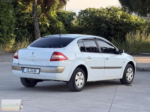OLGUN'dan 2010 RENAULT MEGANE 1.6 16V BAKIMLI HESAPLII