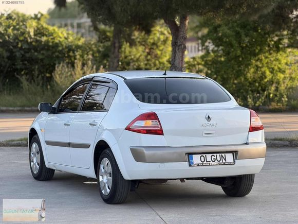 OLGUN'dan 2010 RENAULT MEGANE 1.6 16V BAKIMLI HESAPLII