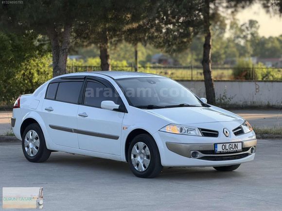 OLGUN'dan 2010 RENAULT MEGANE 1.6 16V BAKIMLI HESAPLII