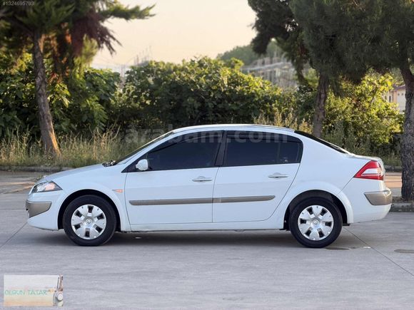 OLGUN'dan 2010 RENAULT MEGANE 1.6 16V BAKIMLI HESAPLII