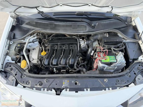 OLGUN'dan 2010 RENAULT MEGANE 1.6 16V BAKIMLI HESAPLII
