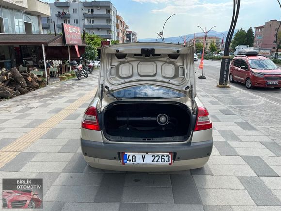 BİRLİK OTODAN HATASIZ BOYASIZ 2009 RENAULT MEGAN EXPRESSİON PLUS