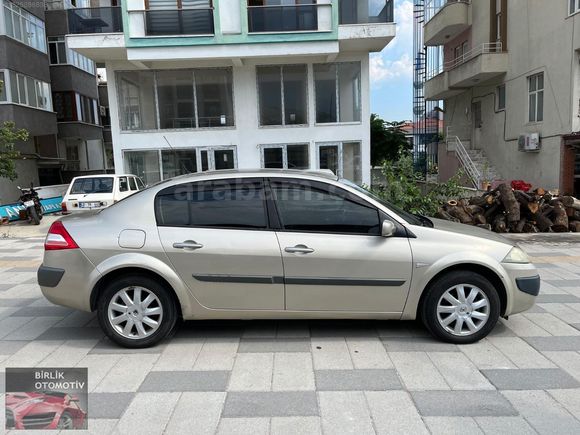 BİRLİK OTODAN HATASIZ BOYASIZ 2009 RENAULT MEGAN EXPRESSİON PLUS