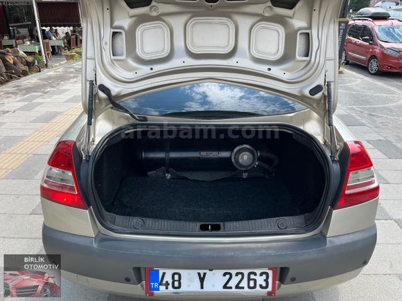 BİRLİK OTODAN HATASIZ BOYASIZ 2009 RENAULT MEGAN EXPRESSİON PLUS