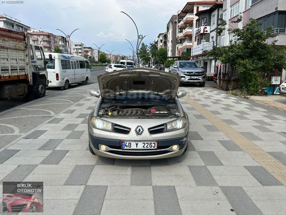 BİRLİK OTODAN HATASIZ BOYASIZ 2009 RENAULT MEGAN EXPRESSİON PLUS